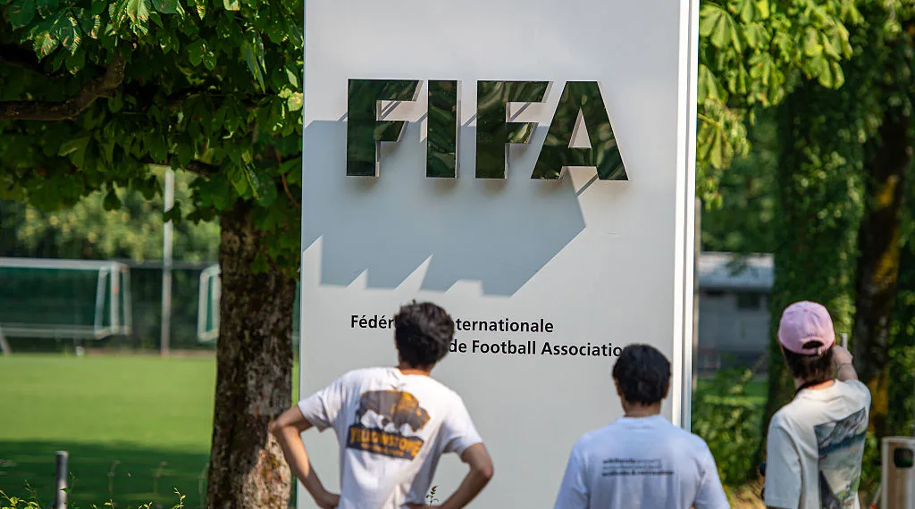 Fifa obsoja usklajene napade na svoje vodstvo in predsednika Infantina